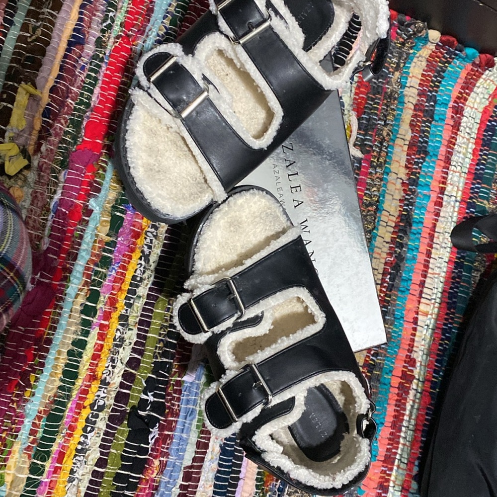 AZALEA WANG SANDALS - Picture 2 of 4